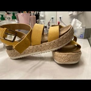 Yellow flat wedge sandals 6.5 target